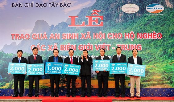 Le président Truong Tân Sang plaide pour la lutte durable contre la pauvreté - ảnh 1