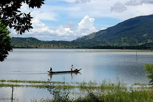 La beauté mythique du lac Lak - ảnh 2