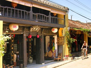 Hoi An, le paradis du sur-mesure - ảnh 2