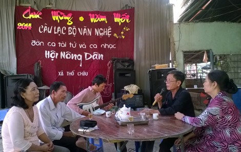 Le club de don ca tai tu de Tho Chu - ảnh 1