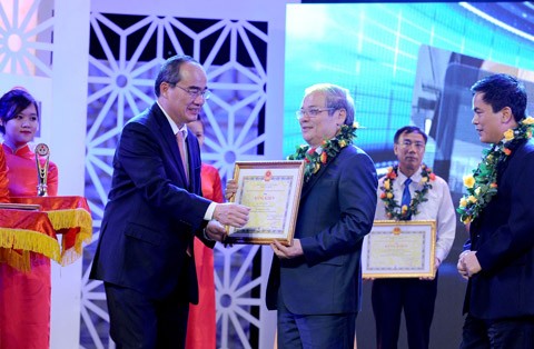 Remise des prix scientifico-techniques du Viet nam en 2015  - ảnh 1