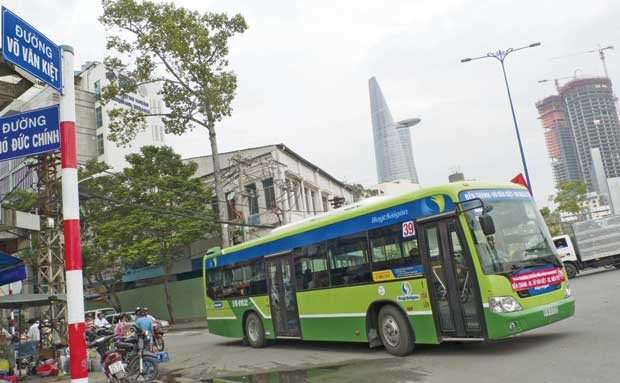 124 millions de dollars pour améliorer la circulation à Ho Chi Minh-ville - ảnh 1