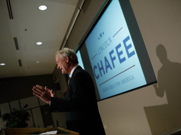 Investiture démocrate: Lincoln Chafee se lance à son tour - ảnh 1