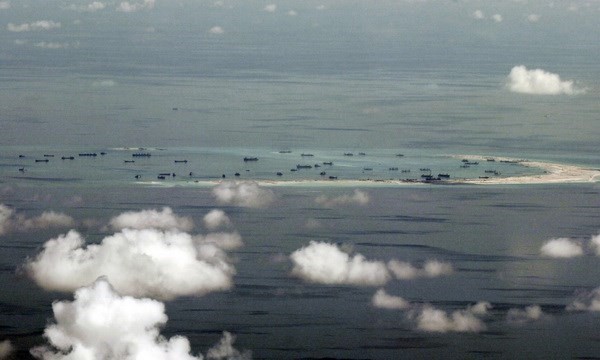 Tokyo durcit le ton avec Pékin en mer de Chine orientale - ảnh 1