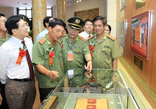 Inauguration du musée de la Police populaire  - ảnh 2