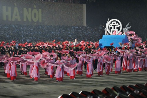 Les activités célébrant les 70 ans de la révolution d’Août - ảnh 1