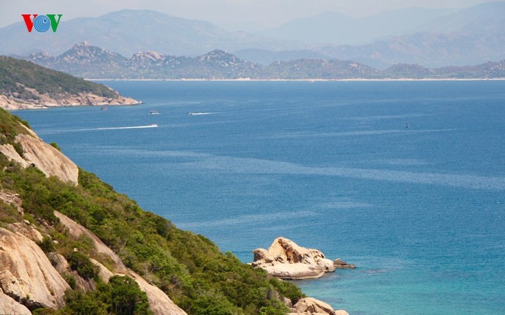 À la découverte de l'île de Binh Ba à Khanh Hoa - ảnh 9