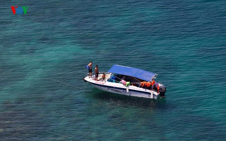 À la découverte de l'île de Binh Ba à Khanh Hoa - ảnh 7