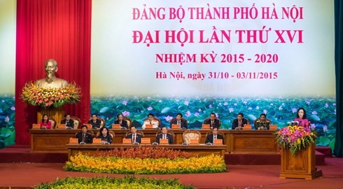 Clôture du congrès du comité du PCV pour Hanoï - ảnh 1