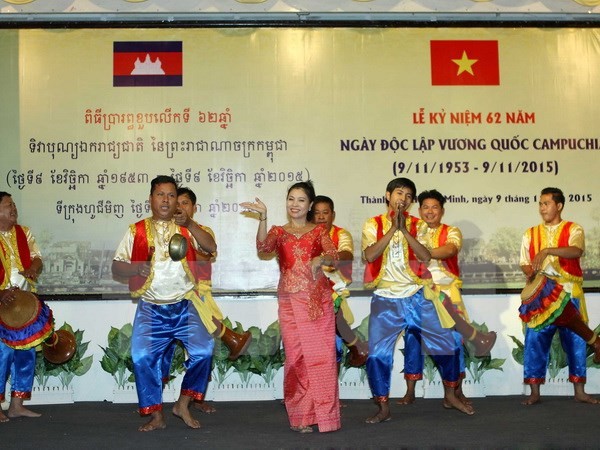 Ouverture de la semaine culturelle du Cambodge au Vietnam - ảnh 1