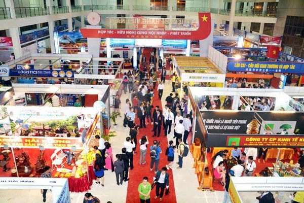 15ème foire commerciale internationale Vietnam-Chine - ảnh 1