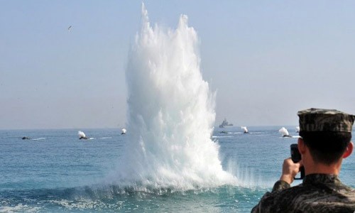 Exercice sud-coréen à tirs réels près de la frontière maritime avec Pyongyang - ảnh 1