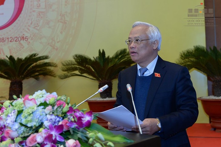 Colloque sur les 70 ans de développement de l’Assemblée nationale Vietnamienne - ảnh 1