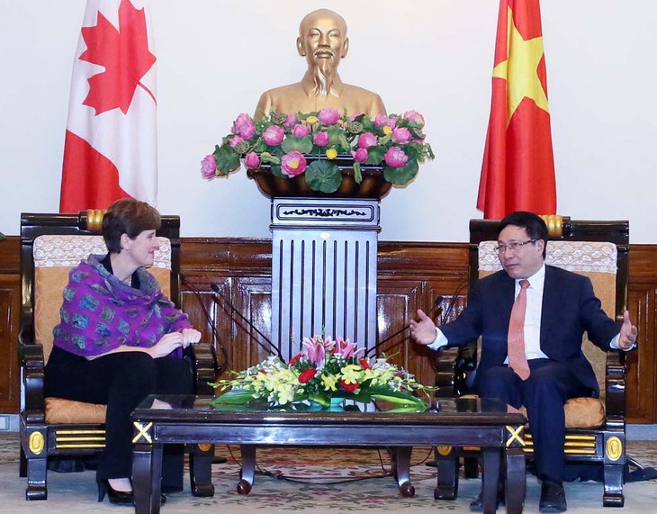 Pham Binh Minh reçoit Marie-Claude Bibeau - ảnh 1