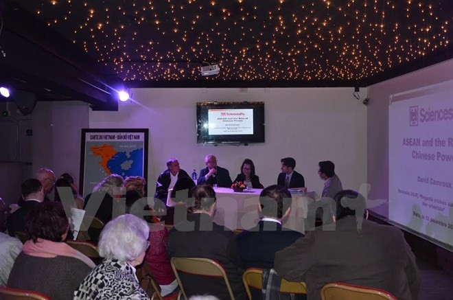 Exposition et séminaire sur la mer Orientale en France - ảnh 1