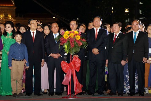 Inauguration du chemin floral dans plusieurs localités - ảnh 1