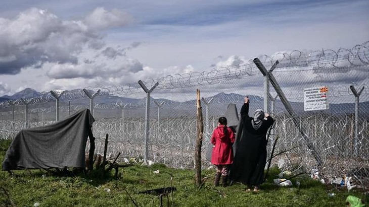 La route des Balkans se ferme un peu plus aux migrants - ảnh 1