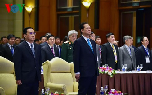 Pour une frontière Vietnam-Laos pacifique  - ảnh 1