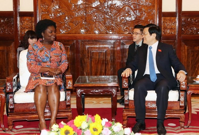 La directrice de la BM au Vietnam reçue par des dirigeants vietnamiens - ảnh 1