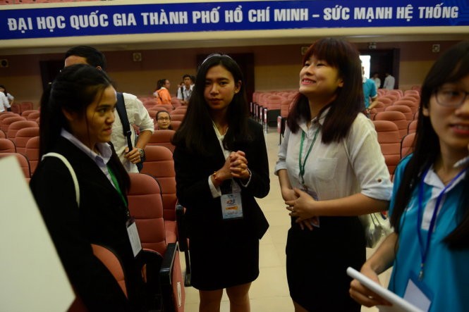 Coup d’envoi du forum scientifique international des étudiants 2016  - ảnh 1