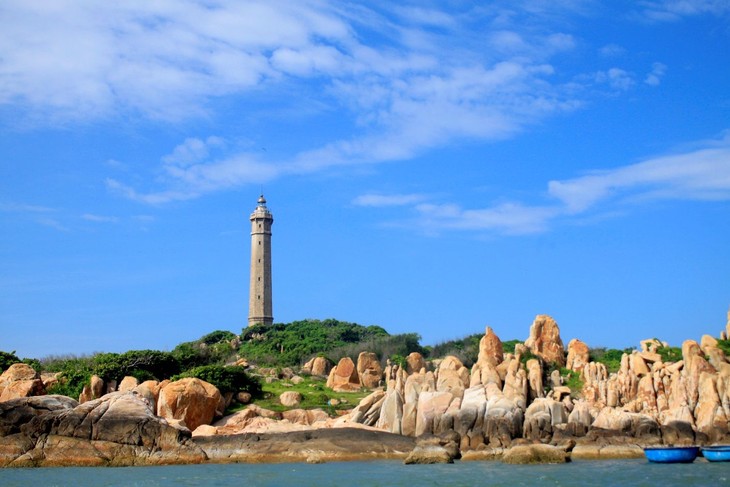 Le cap Kê Gà et le phare le plus vieux d’Asie du Sud-Est - ảnh 3