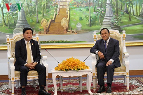 Ho Chi Minh-ville-Phnom Penh : renforcer la coopération  - ảnh 1