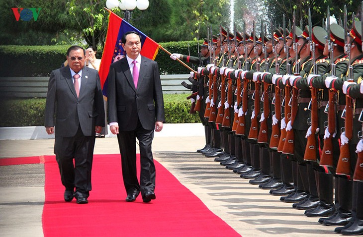 Le président Trân Dai Quang entame sa visite officielle au Laos - ảnh 2