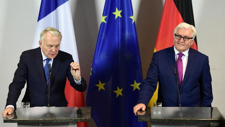 Inquiets, Steinmeier et Ayrault évoquent un «après Brexit» - ảnh 1