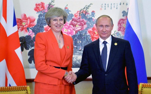 Londres cherche-t-il vraiment un dialogue franc avec la Russie - ảnh 1