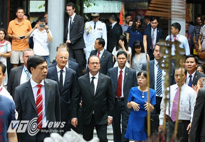 François Hollande à Hanoi - ảnh 13