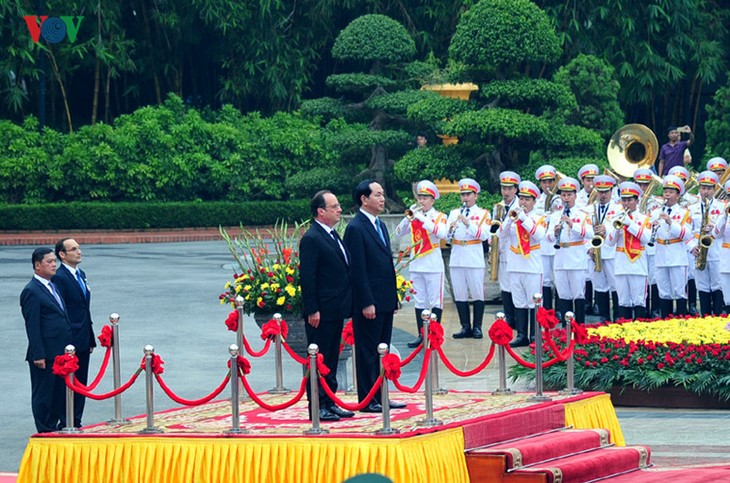 François Hollande à Hanoi - ảnh 3