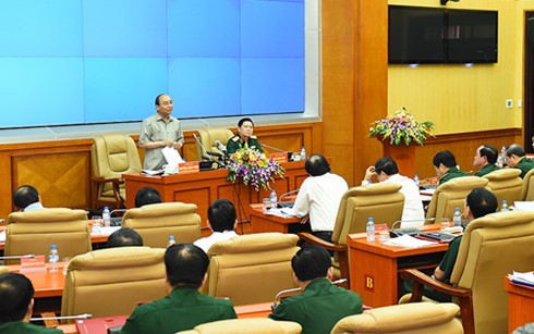 Nguyễn Xuân Phúc travaille avec le ministère de la Défense - ảnh 1