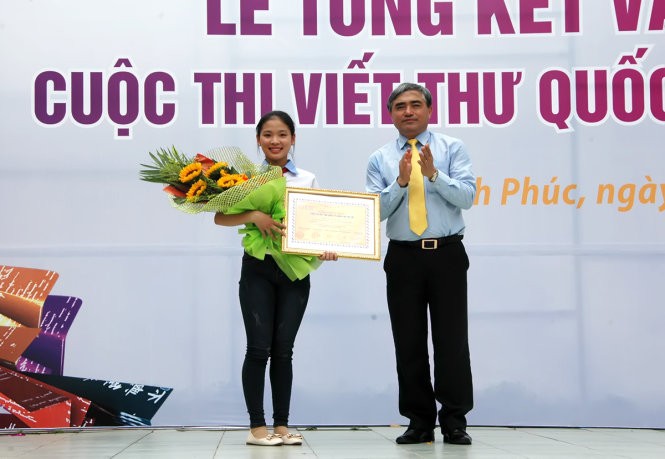 Une élève vietnamienne gagne le concours de compositions épistolaires de l’UPU - ảnh 1