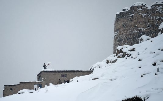 Plus de cent morts dans des avalanches en Afghanistan - ảnh 1