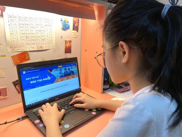 VNEdu 4.0 - Un écosystème éducatif intelligent de premier rang au Vietnam - ảnh 1