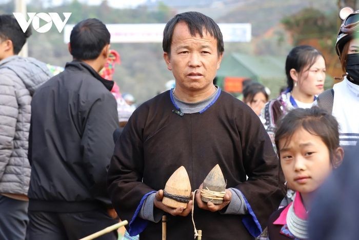 La toupie des Mông - ảnh 3