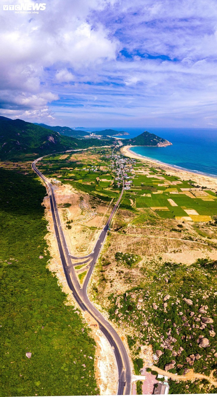 Binh Dinh: des routes côtières dignes d’une carte postale   - ảnh 19