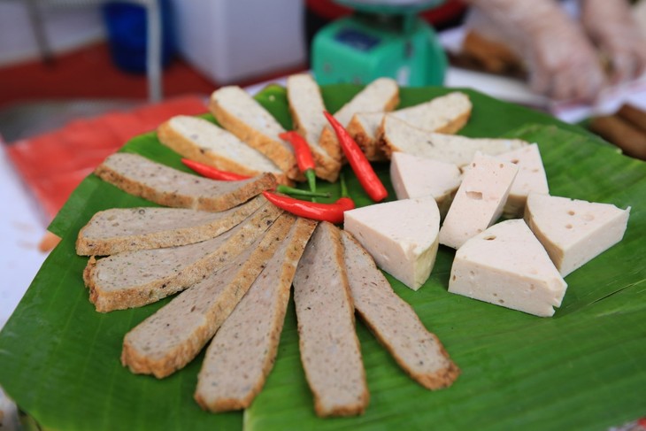 La transition numérique des villages de métiers traditionnels au Vietnam - ảnh 1