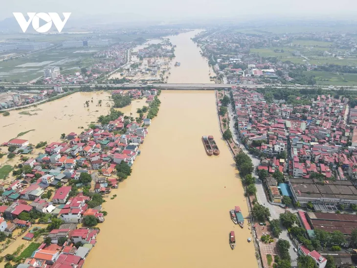 Les dégâts causés par deux récents typhons au Vietnam - ảnh 1