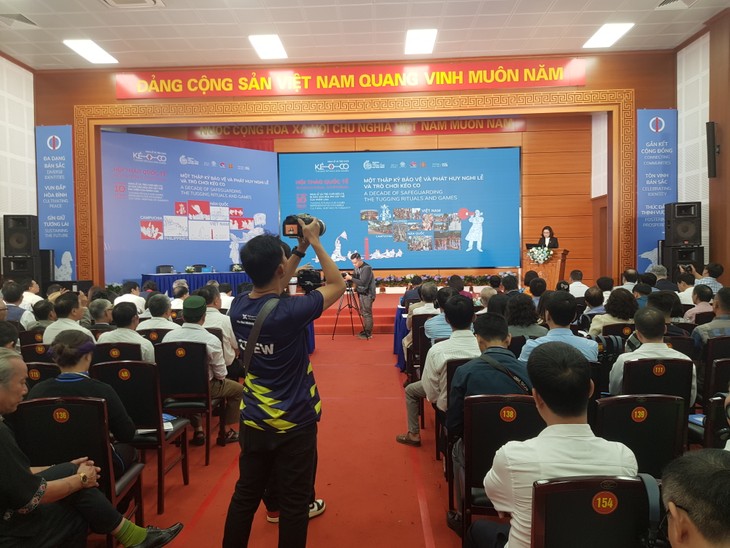 អបអរសាទរខួប ១០ឆ្នាំនៃពិធី និងល្បែងទាញព្រ័ត្រដែលត្រូវបានអង្គការ UNESCO ទទួលស្គាល់ជា “បេតិកភណ្ឌវប្បធម៌អរូបីរបស់មនុស្សជាតិ“ - ảnh 1