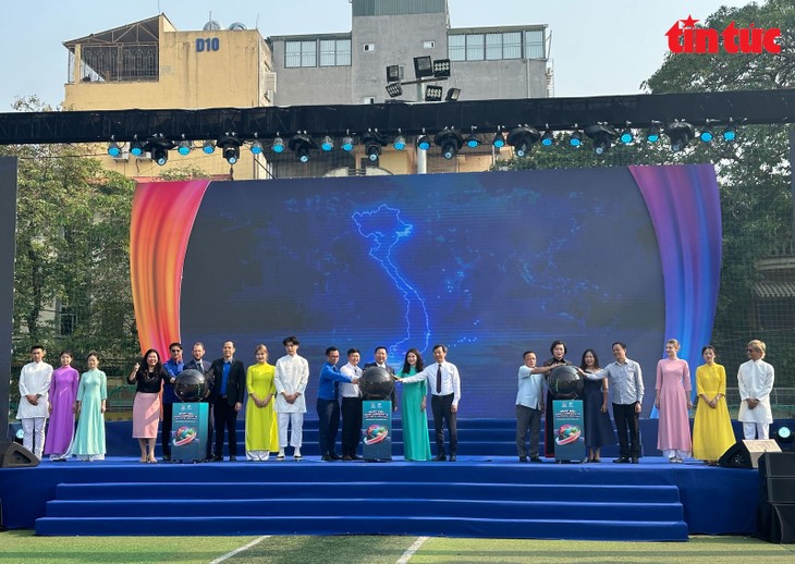 International Youth Festival connects Vietnamese with foreign peers - ảnh 1