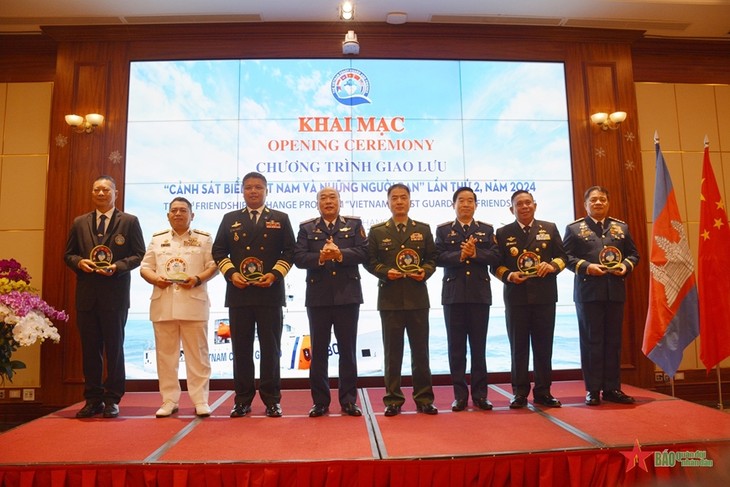  Hanoi’s exchange program brings regional maritime law enforcers together - ảnh 1