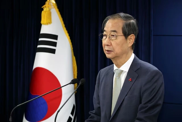 South Korea's acting president Han Duck-Soo impeached  - ảnh 1