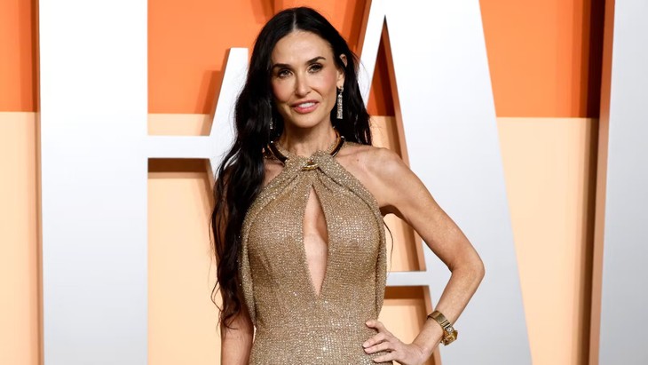 Actress Demi Moore named “world's most beautiful” person - ảnh 1