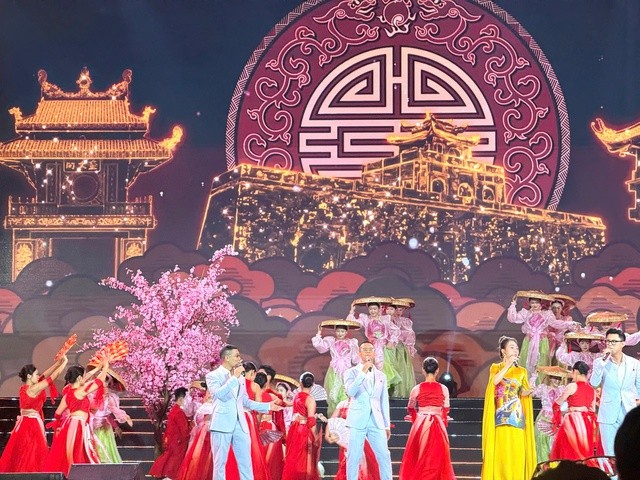 Thang Long-Hanoi Festival 2025 attracts 200,000 visitors - ảnh 1