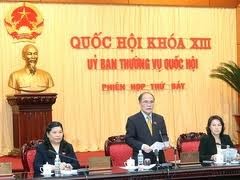 Komite Tetap Majelis Nasional Vietnam membahas proyek restrukturisasi perekonomian. - ảnh 1