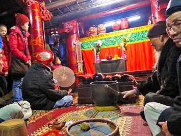 Wayang golek kepala kayu, ciri budaya yang khas di provinsi Nam Dinh, Vietnam Utara - ảnh 3