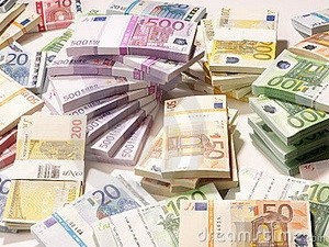 Sarasehan “Krisis mata uang Euro-Eropa akan ke mana” - ảnh 1