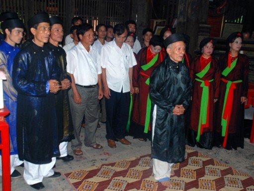 Adat menggalang persaudaraan, ciri budaya yang indah di pedesaan daerah Bac Bo - ảnh 2