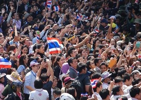 Pengadilan Sipil Thailand akan mengeluarkan vonis tentang dekrit situasi darurat - ảnh 1